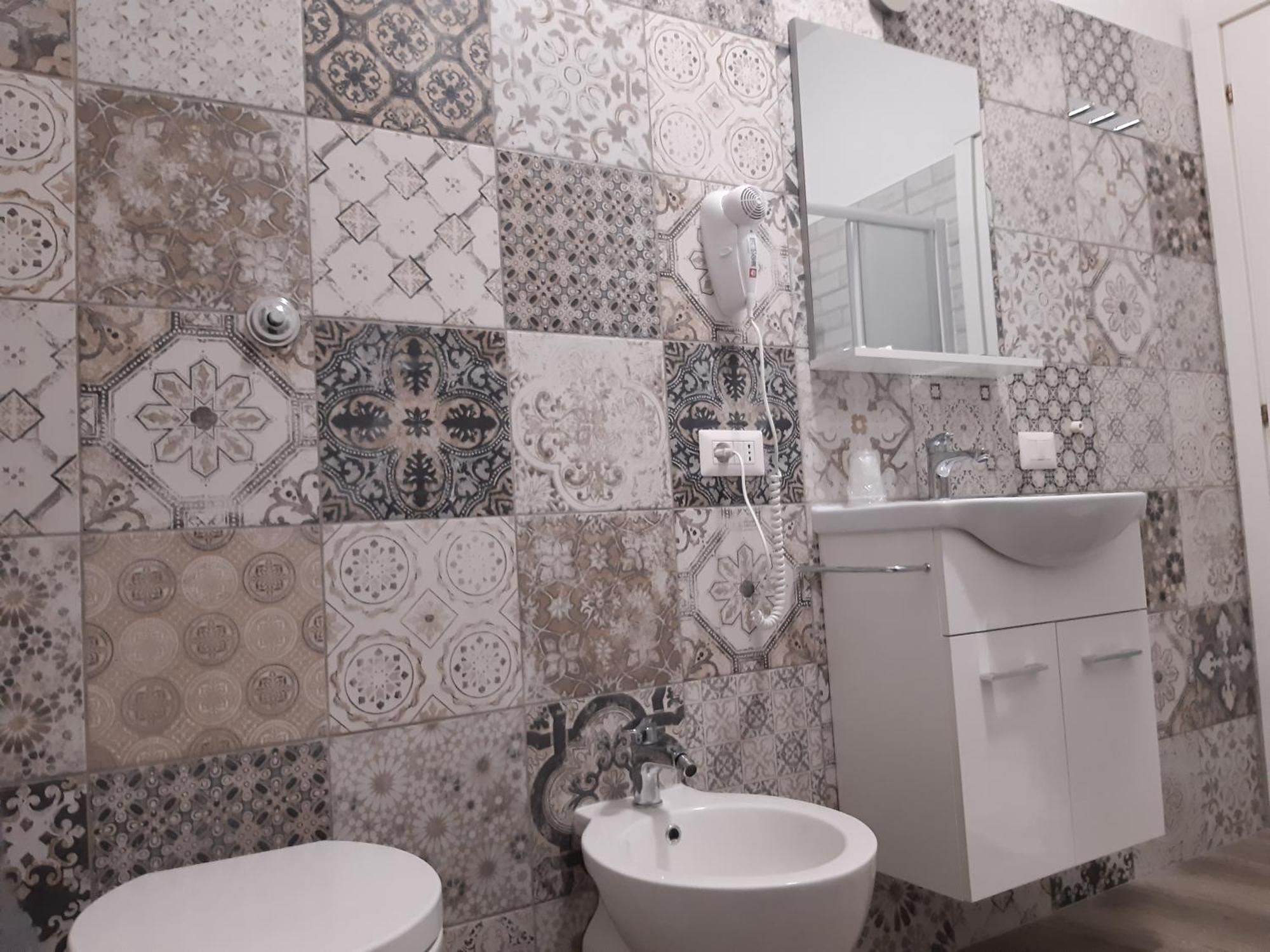 פיומיצ'ינו Guest House Il Faraone מראה חיצוני תמונה